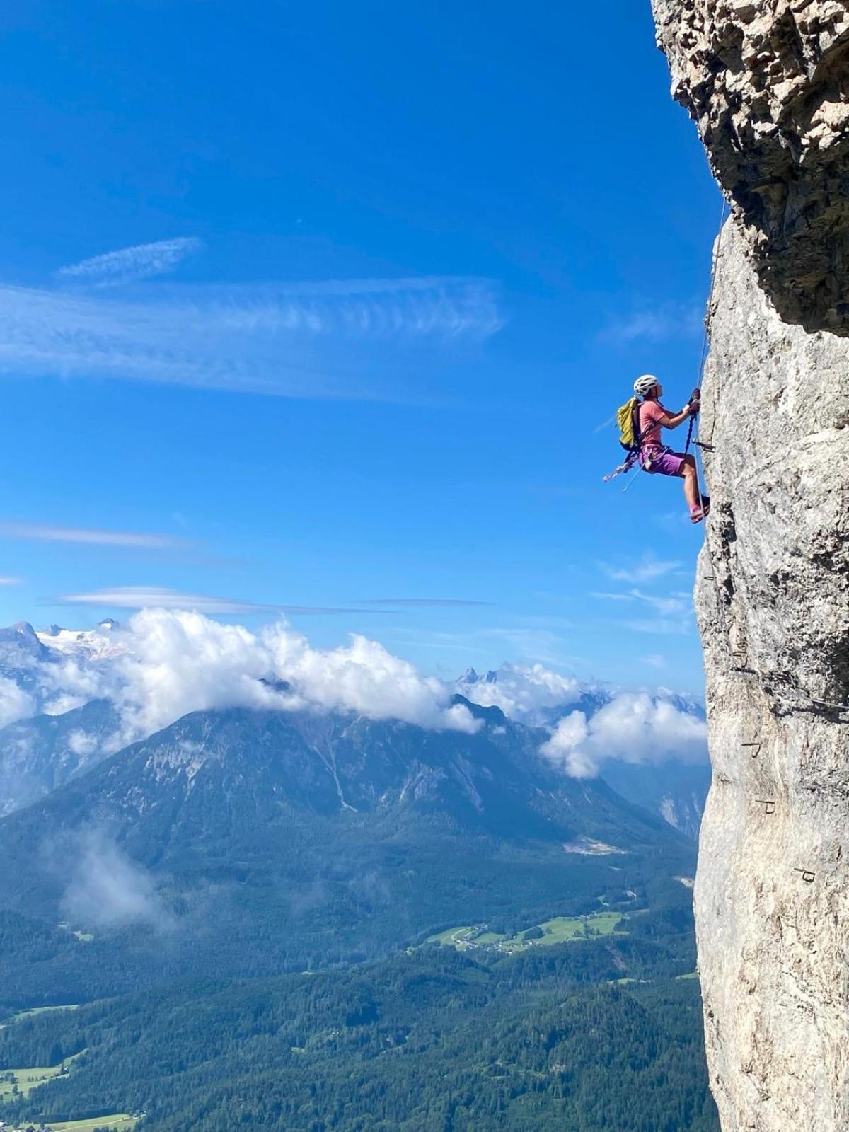 Ausseerland Apartments - Relax, Ski, Hike And Bike, Garden, Parking, Bbq, Near Hallstatt, Loser, Tauplitz And Krippenstein, Free Wi-Fi And Netflix Bad Aussee Luaran gambar